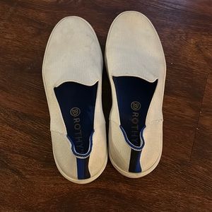 Rothy’s white tennis shoes for summer